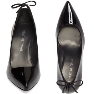 Stuart Weitzman Peekamid Black Patent Leather Pump
